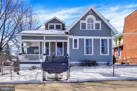 700 N Pershing Ave, York, PA 17404