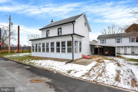 601 Water St, New Cumberland, PA 17070