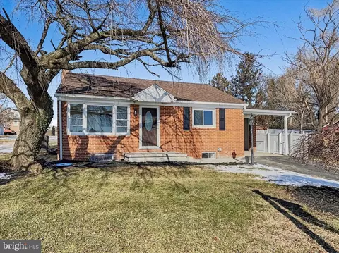 4019 Wolfs Church Rd, York, PA 17408