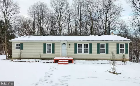 129 Corn Tassel Rd, Delta, PA 17314