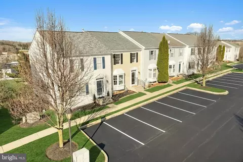 16072 Sherwin Ct, New Freedom, PA 17349