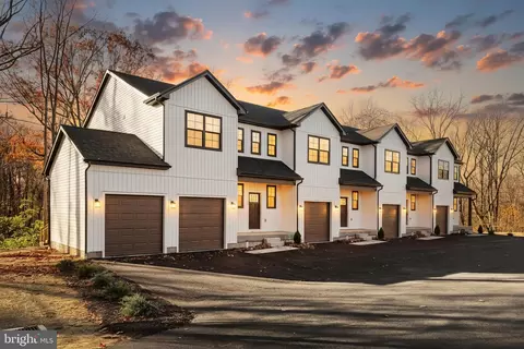 1018-1024 Trinity Rd, York, PA 17408