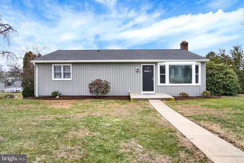 856 Sunnyside Rd, York, PA 17408