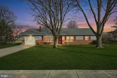 326 Park Heights Blvd, Hanover, PA 17331