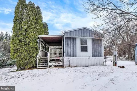 40 Stevens Rd, Etters, PA 17319