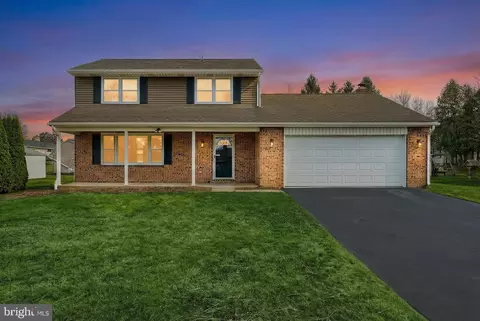 2510 Redwood Rd, Dover, PA 17315