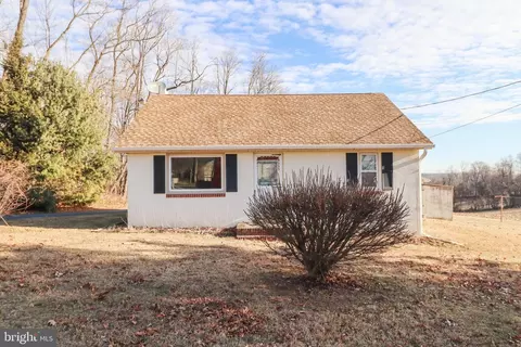 153 Walnut Valley Ct, Wrightsville, PA 17368
