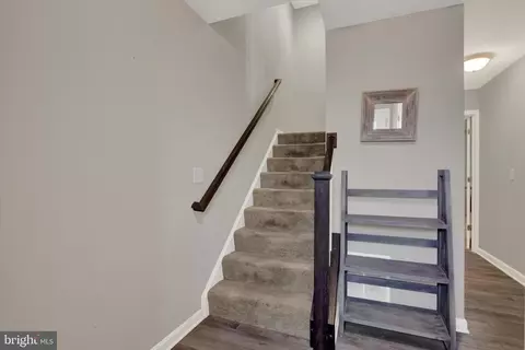 Entry Way - 30 Brookside Ave, Hanover, PA 17331 photo 2 of 6