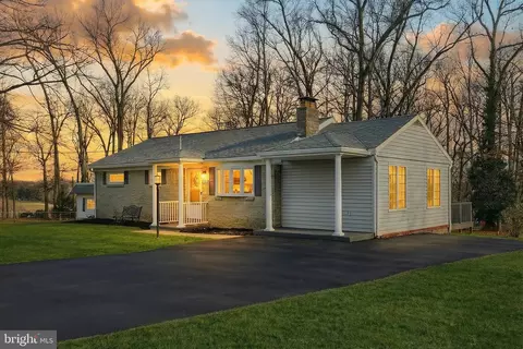 287 Chestnut Hill Rd, York, PA 17402