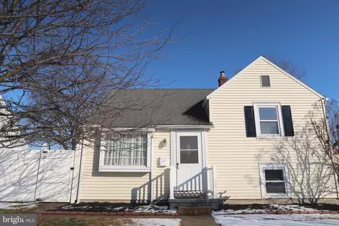 737 Oatman St, York, PA 17404