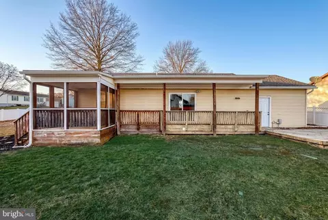 3330 E Pheasant Dr, Dover, PA 17315 photo 52