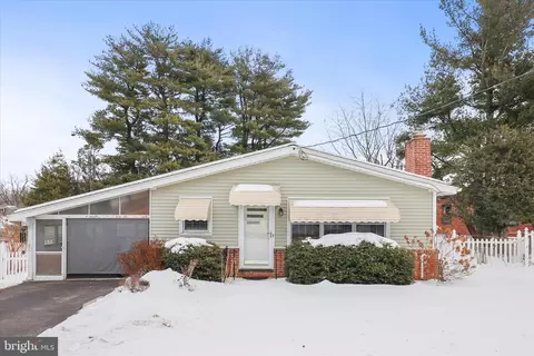 2005 Sandalwood Ct, York, PA 17404