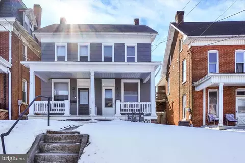 356 E Main St, Dallastown, PA 17313