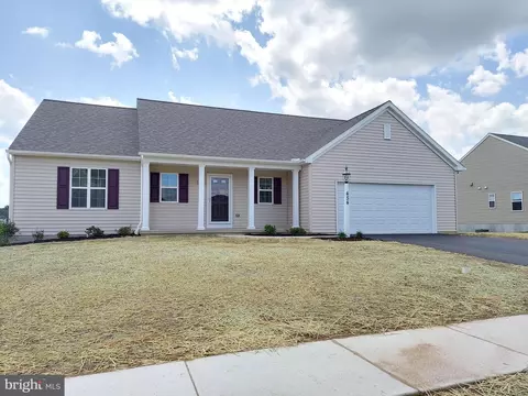 454 Springhouse Ln, York, PA 17406