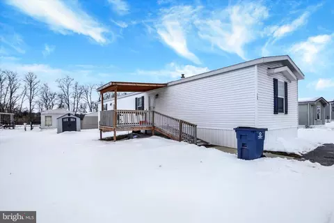 239 Chesapeake Est, Thomasville, PA 17364 photo 18