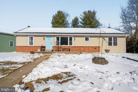 53 Dawn Ln, York, PA 17406