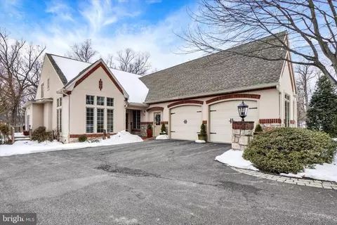 130 Valmere Path, York, PA 17403