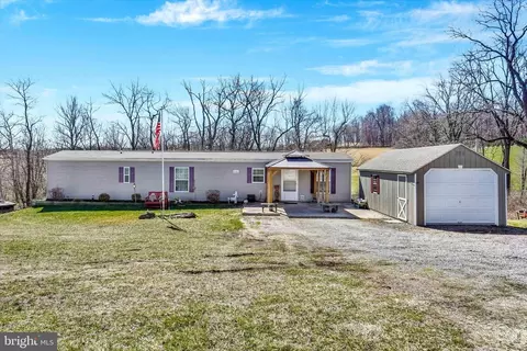 4780 Herbst Rd, Red Lion, PA 17356