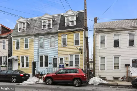 617 W College Ave, York, PA 17401