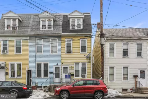 617 W College Ave, York, PA 17401