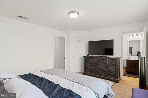 Bedroom - 270 Holstein Dr, Hanover, PA 17331 photo 2 of 6