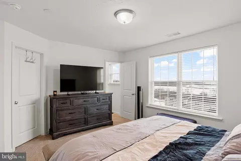 Bedroom - 270 Holstein Dr, Hanover, PA 17331 photo 5 of 6