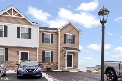 Exterior - 270 Holstein Dr, Hanover, PA 17331 photo 5 of 5