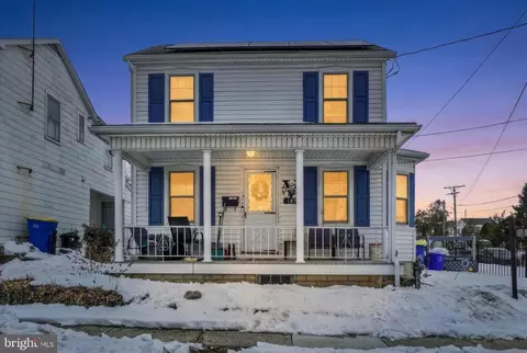 147 Maple St, Manchester, PA 17345