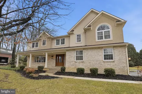 3759 Silverwood Dr, York, PA 17402