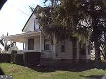 917 Baltimore St, Hanover, PA 17331