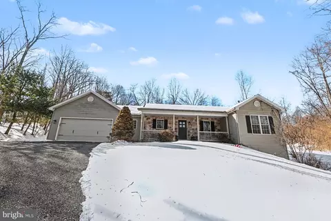 124 Robson Rd, Dillsburg, PA 17019