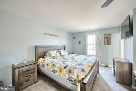 Bedroom - 712 Spencer Dr, Hanover, PA 17331 photo 3 of 5
