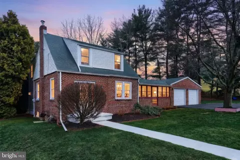 141 Evergreen Ln, York, PA 17408