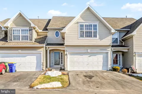 2255 W Slater Hill Ln W #76, York, PA 17406