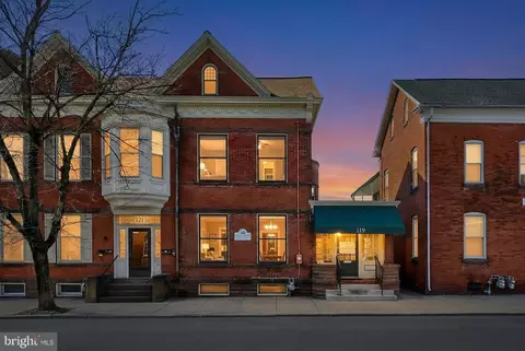 119 Baltimore St, Hanover, PA 17331