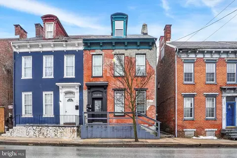 104 E College Ave, York, PA 17401