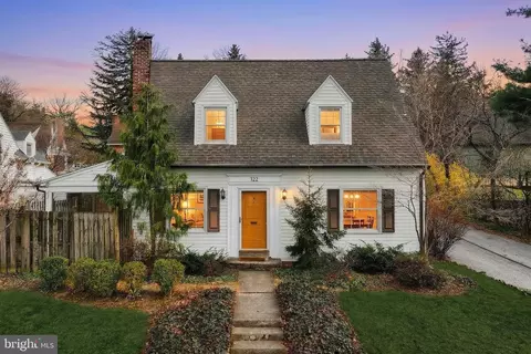 322 Creston Rd, York, PA 17403