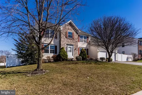 1660 Rosebrook Dr, York, PA 17402