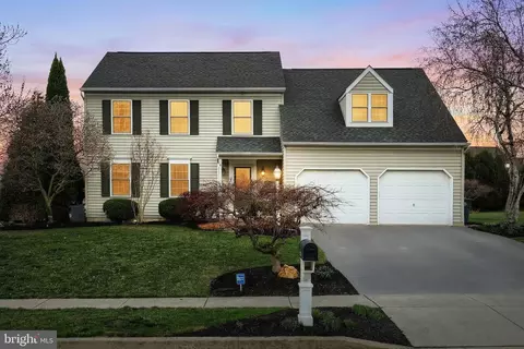 4203 Britain Dr, York, PA 17402