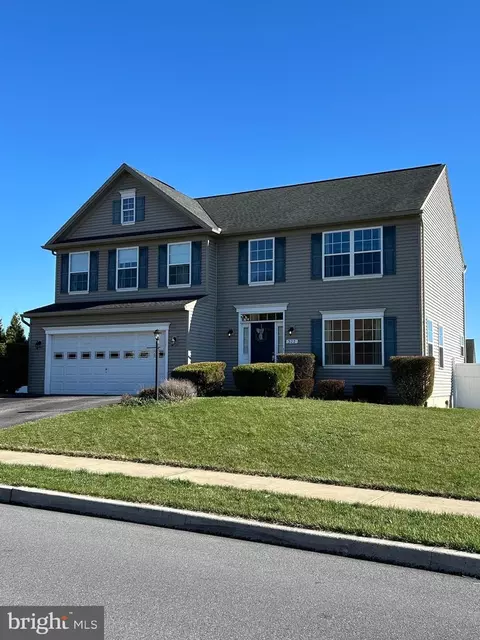 322 Woodbridge Dr, Etters, PA 17319