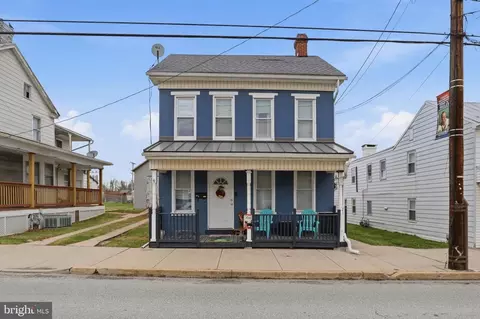 83 N Main St, Dover, PA 17315