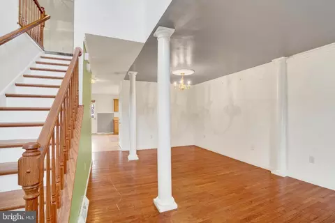 Entry Way - 590 Thomas Armor Dr, Windsor, PA 17366 photo 2 of 3