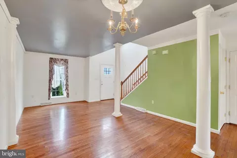 Living - 590 Thomas Armor Dr, Windsor, PA 17366 photo 1 of 4