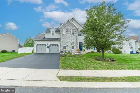 60 Fig Tree Way, Manchester, PA 17345