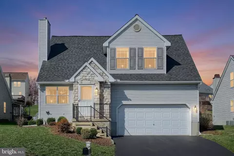 727 Blossom Hill Ln, Dallastown, PA 17313