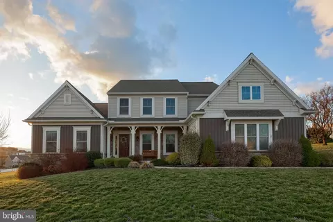 8 Ivanhoe Ln, Wrightsville, PA 17368