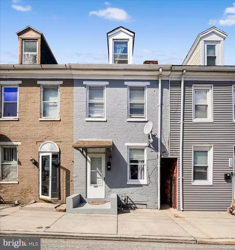 307 E Walnut St, York, PA 17403