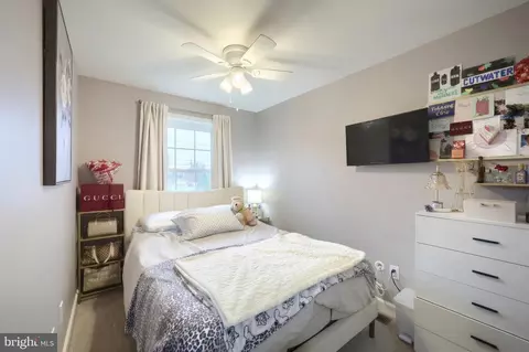 Bedroom - 263 3rd St # -A, Hanover, PA 17331 photo 2 of 6
