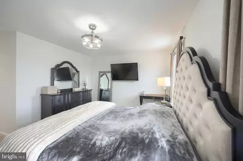 Bedroom - 263 3rd St # -A, Hanover, PA 17331 photo 6 of 6