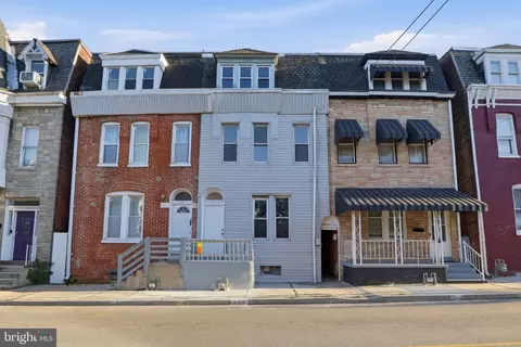 250 E College Ave, York, PA 17403